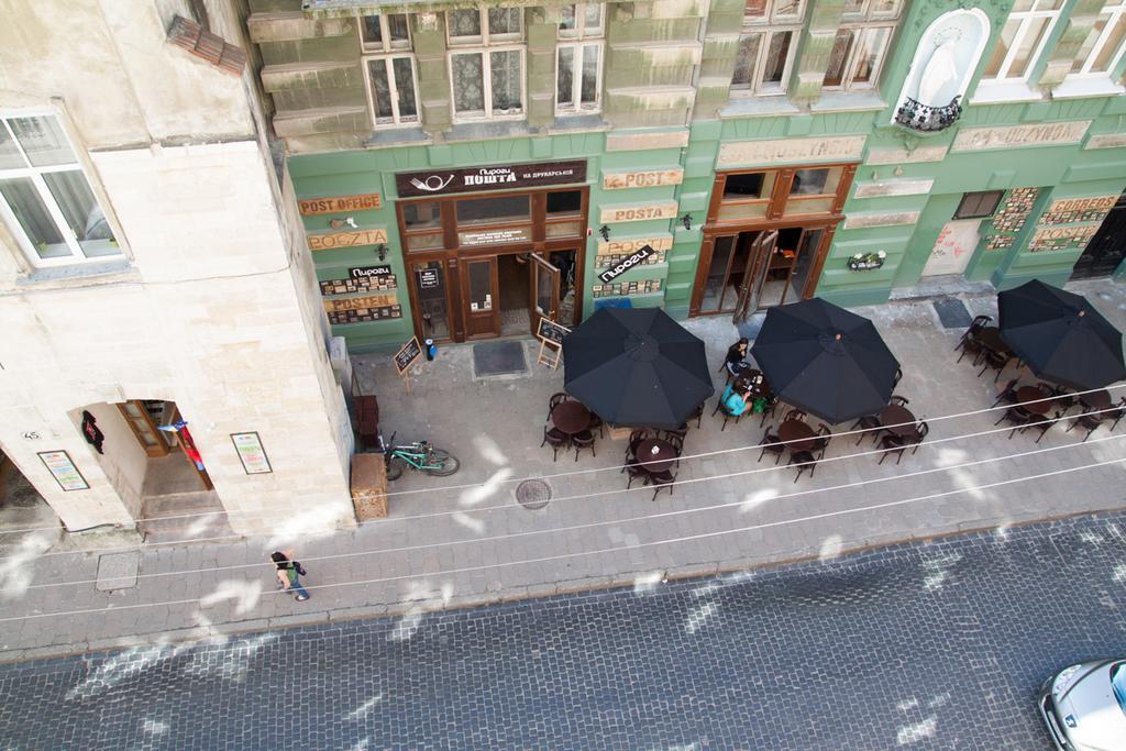 "Eva Stories" Movie Apartment On Rynok Square Lviv Buitenkant foto